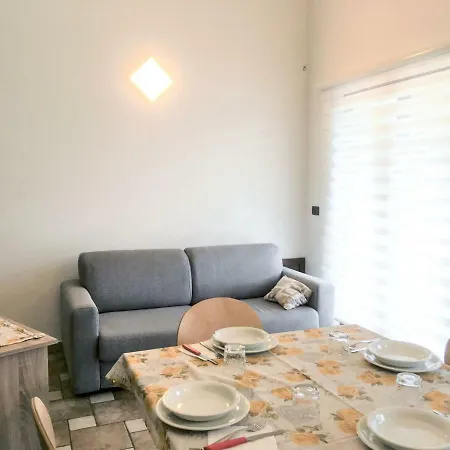 Apartment Locazione Turistica Maison De Villar *